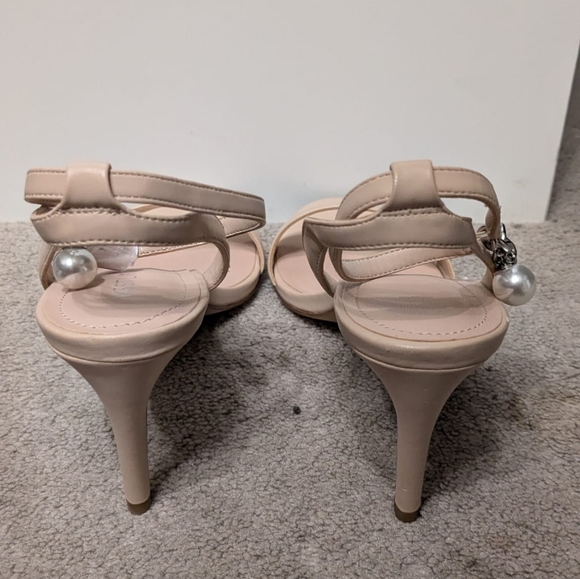 🆕️Westlink Nude Heels with Cute Charms Size 7 - Giftable! - Picture 7 of 14
